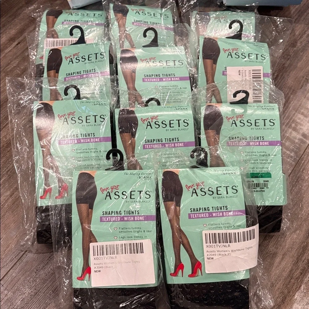 Assets by SPANX Shaping Tights Textured Wish Bone Black NEW